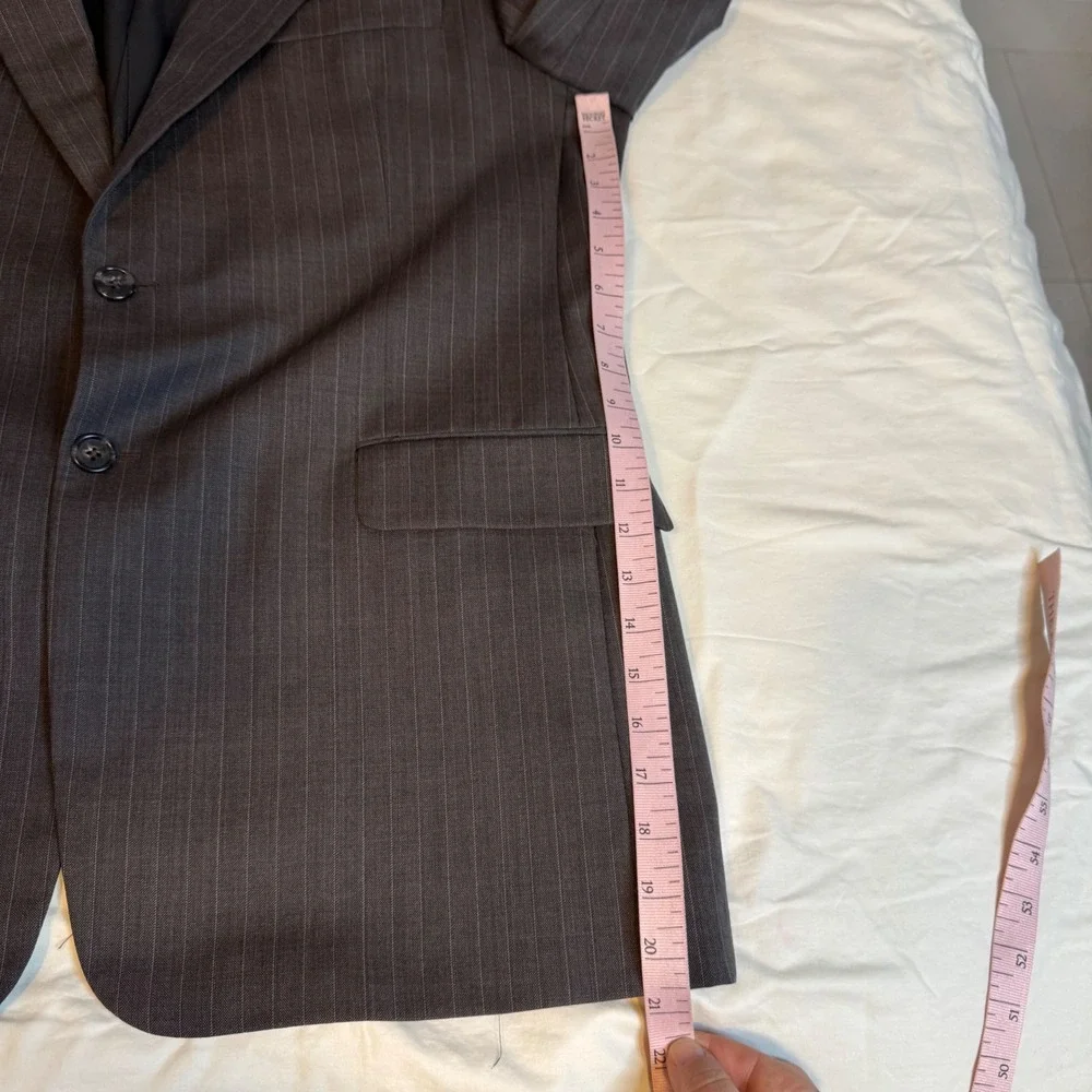 Hickey Freeman Mens Pinstripe Blazer 2 Button Sport Coat USA Made 100% wool 46R